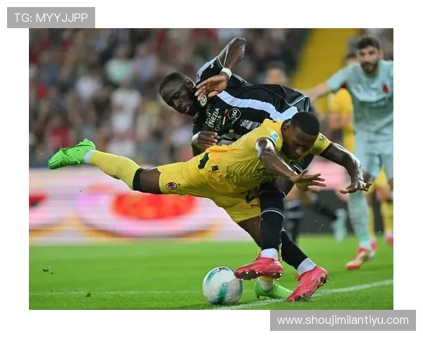 探秘AC米兰俱乐部的著名球星及其对球队历史的深远影响